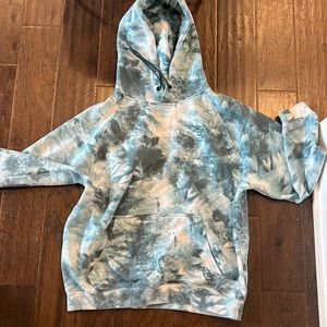 Balance athletica blue sweatshirt